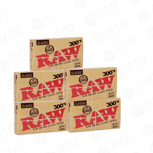 RAW® Natural Rolling Papers 1¼ - Classic 300's