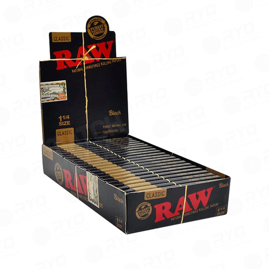 RAW® Black Classic Rolling Papers -1¼